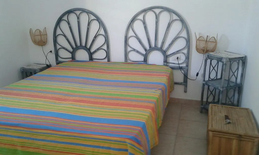 Sotto Torre Appartments Calasetta Italia